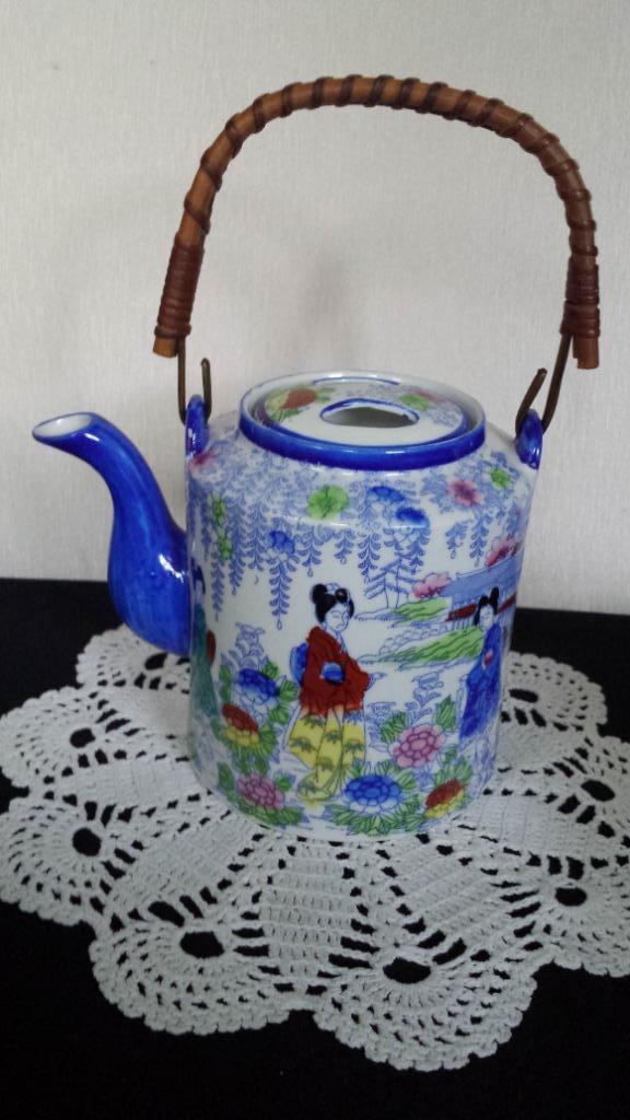 Oude THEEPOT <> GEISHAS in Japanse TUIN <> Japans Porselein, Antiek en Kunst, Antiek | Porselein, Ophalen of Verzenden