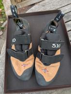 Klimschoenen maat 42,5 met pofzakje, Sport en Fitness, Klimsport, Ophalen, Zo goed als nieuw, Klimsportschoenen