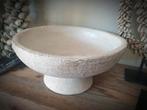 Decoratieve schaal van aardewerk op voet, Gebruikt, Schaal, Rond, Ophalen of Verzenden