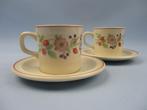 wedgwood Roseberry twee kop en schotels, Huis en Inrichting, Ophalen of Verzenden, Zo goed als nieuw, Wedgwood, Kop(pen) en/of Schotel(s)