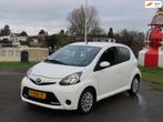 Toyota Aygo 1.0 VVT-i Aspiration *2e EIG *LED *AIRCO *Dealer, Voorwielaandrijving, Euro 5, Stof, Gebruikt
