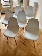 Zes witte eerkamerstoelen, naar model “Vitra Eames”, Huis en Inrichting, Stoelen, Ophalen, Kunststof, Wit, Design