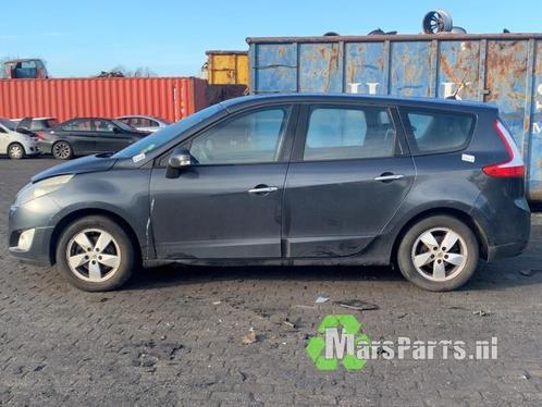 Kokerbalk links van een Renault Grand Scenic (TEB66), Auto-onderdelen, Carrosserie en Plaatwerk, Renault, Gebruikt, 3 maanden garantie