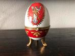 Mooi faberge ei, Ophalen