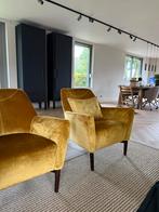 Oker gele Velvet Fauteuils - Set van 2, Huis en Inrichting, Fauteuils, Ophalen of Verzenden, Zo goed als nieuw, Hout, 75 tot 100 cm