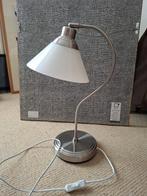Bureaulamp met witte glazen kap en RVS, Ophalen, Gebruikt, Glas, Minder dan 100 cm