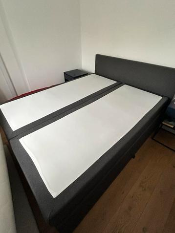 Boxspring Comfort Bed with storage + mattress beschikbaar voor biedingen