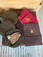 Militaire Baretten en Zakken - Collectie, Ophalen of Verzenden, Landmacht, Nederland, Helm of Baret