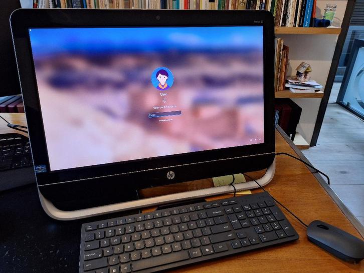 HP Pavilion 23 all in one PC, Computers en Software, Desktop Pc's, Gebruikt, 2 tot 3 Ghz, SSD, 8 GB, Met monitor, Ophalen