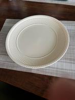 2 Wedgwood Edme onderborden/taartborden 29 cm., Antiek en Kunst, Antiek | Servies compleet, Ophalen of Verzenden