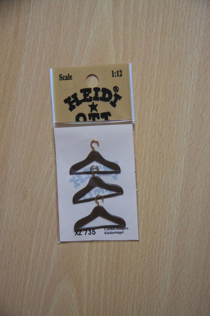 XZ735 set van 3 kleerhangers Heidi Ott miniature metaal br, Verzamelen, Poppenhuizen en Toebehoren, Nieuw, Decoratie, Ophalen of Verzenden