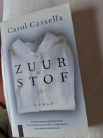 Zuurstof - Carol Casella (Roman), Boeken, Ophalen of Verzenden, Zo goed als nieuw, Carol Casella, Nederland