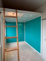 Gratis op te halen houten OSB constructie en een ladder, Ophalen