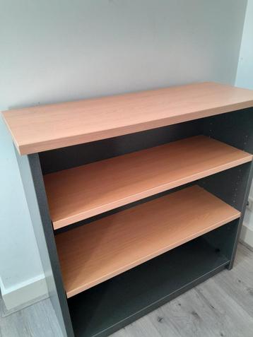 Shelving unit kasten beschikbaar voor biedingen