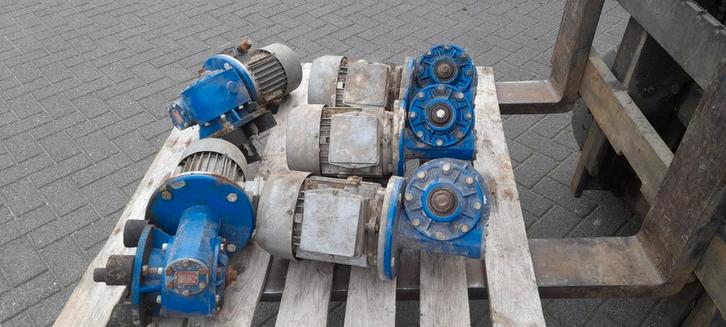 electromotor met vertragingskast, Tuin en Terras, Waterpompen, Gebruikt, Dompelpomp, Ophalen