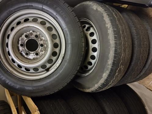 zomerbanden set op velg en winterbanden los 195/75-16, Auto-onderdelen, Banden en Velgen, Zomerbanden, 16 inch, Bestelwagen, Gebruikt