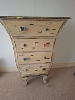 Charmante commode met vlinderknoppen, Ophalen, Gebruikt, 50 tot 100 cm, Met lade(s)