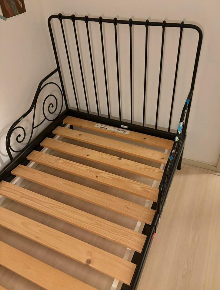 Ikea Minnen meegroeibed 80x200 Zwart, Huis en Inrichting, Slaapkamer | Bedden, Zo goed als nieuw, Eenpersoons, 80 cm, 200 cm, Metaal