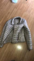 Mooie jas maat S €7 zgan winter dames beige jas, Ophalen of Verzenden, Zo goed als nieuw, Maat 38/40 (M), Beige