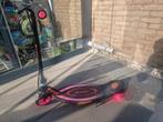 Stepscooter, Fietsen en Brommers, Steps, Ophalen of Verzenden, Zo goed als nieuw, Elektrische step (E-scooter), Razor