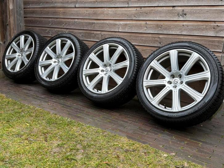 Orig Volvo XC90 Inscription 21 inch velgen + winterbanden, Auto-onderdelen, Banden en Velgen, Banden en Velgen, Winterbanden, 21 inch