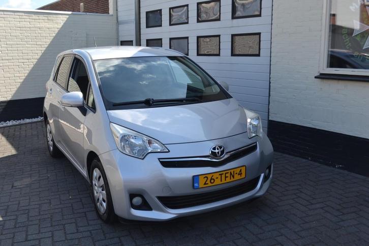Toyota Verso-S 1.3 VVT-i Aspiration, Auto's, Toyota, Bedrijf, Te koop, Verso-S, ABS, Achteruitrijcamera, Airbags, Airconditioning