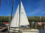 Degelijke stabiele zeilboot met diepe veilige kuip, Watersport en Boten, Open zeilboten, Ophalen, Geen motor, Gebruikt, 6 meter of meer