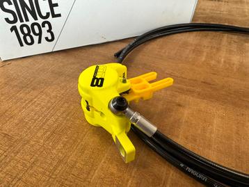 Magura Rem MT8 Raceline Voor/Rechts Zwart/Geel beschikbaar voor biedingen