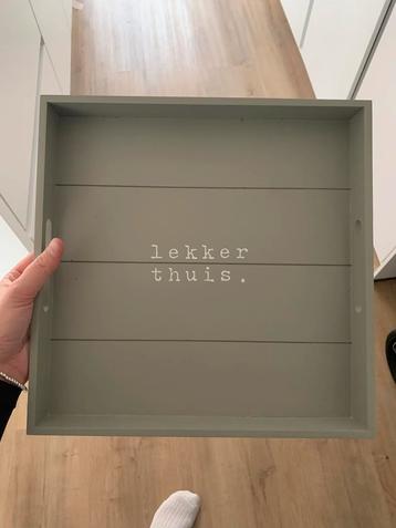 Houten Dienblad 'Lekker Thuis' beschikbaar voor biedingen