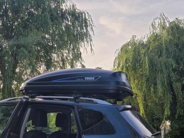 Te Huur Thule pacific 200 M dakkoffer  beschikbaar voor biedingen