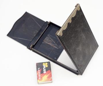 Filmpack holder beschikbaar voor biedingen