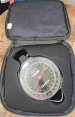 Daiwa Klok Weger met Shimano Case, Watersport en Boten, Hengelsport | Karpervissen, Ophalen of Verzenden, Gebruikt, Overige typen