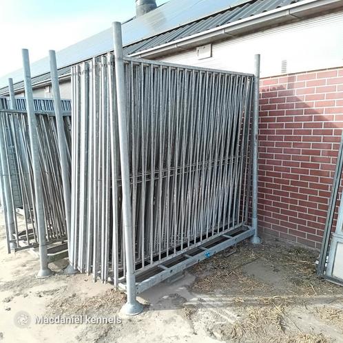 42 stuks 2m kennelpanelen hondenren hondenkennel deurpanelen, Dieren en Toebehoren, Hondenhokken, Gebruikt, Hondenkennel, 100 cm of meer