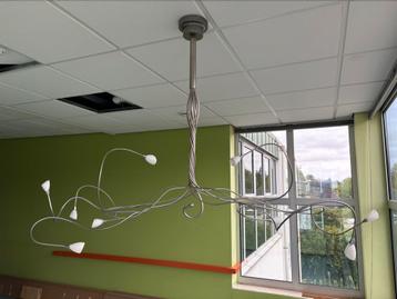 Leuke hanglamp 10 kelkjes. beschikbaar voor biedingen
