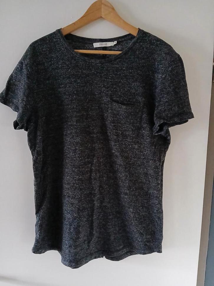 Jack and jones tshirt dunne trui maat m, Kleding | Heren, T-shirts, Zo goed als nieuw, Maat 48/50 (M), Zwart, Ophalen of Verzenden