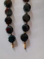GROEN/BRUINE (edel)stenen. De ketting is 40 cm lang, Sieraden, Tassen en Uiterlijk, Kettingen, Ophalen, Zo goed als nieuw, Groen