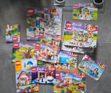 Bak vol met lego friends  beschikbaar voor biedingen