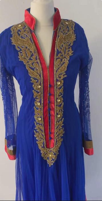 Indiaase anarkali beschikbaar voor biedingen