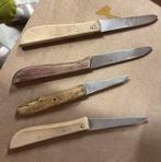 4 oude Molenmesjes, Huis en Inrichting, Keuken | Bestek, Ophalen of Verzenden, Zo goed als nieuw, Rvs of Chroom