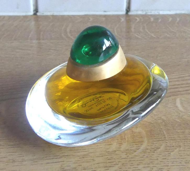 Oscar de la Renta Volupté reclamefles etalage display dummy, Verzamelen, Merken en Reclamevoorwerpen, Zo goed als nieuw, Verpakking