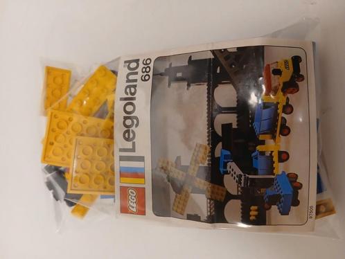 Vintage lego 686 transport trein met boekje legoland, Kinderen en Baby's, Speelgoed | Duplo en Lego, Zo goed als nieuw, Ophalen of Verzenden