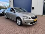 Skoda Octavia 1.2 TSI Greentech Ambition Businessline, Voorwielaandrijving, Euro 5, Stof, Gebruikt