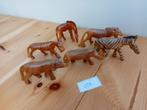 6 kleine houten dieren - giraf neushoorn leeuw zebra, Verzamelen, Gebruikt, Houten beelden, Ophalen of Verzenden