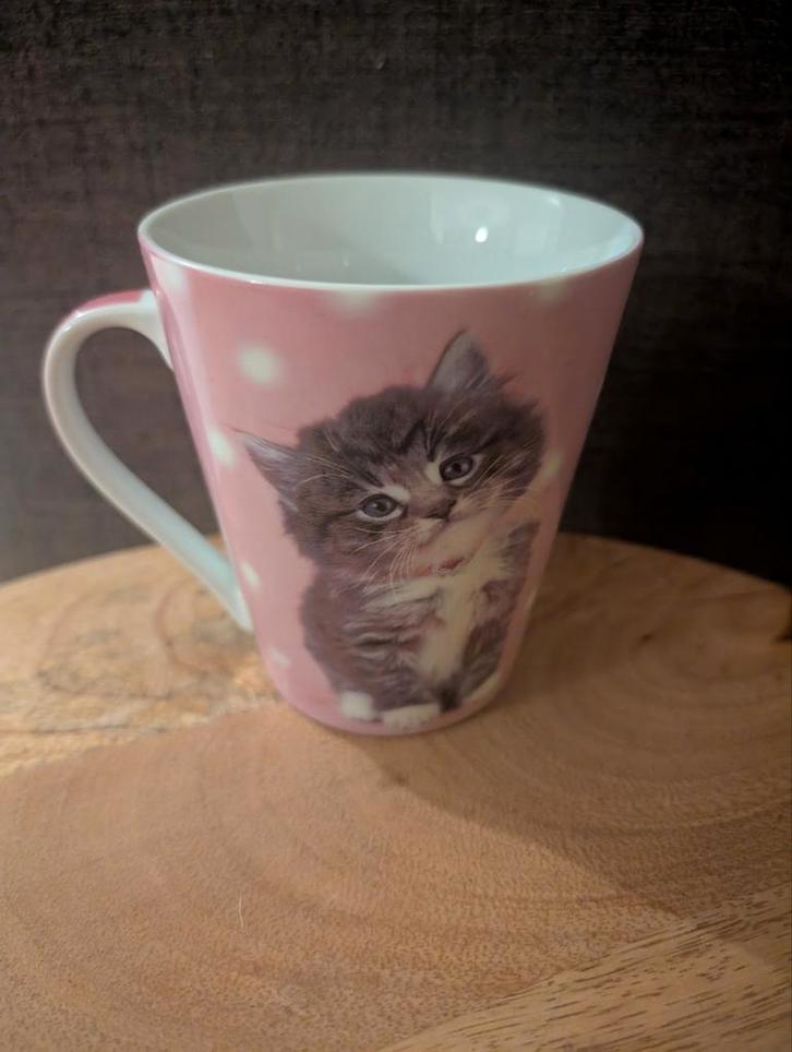 Mok met schattige kitten, Huis en Inrichting, Keuken | Keukenbenodigdheden, Zo goed als nieuw, Ophalen of Verzenden