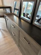 Dressoir, spiegels, eettafel en salontafel, Ophalen, Gebruikt, 200 cm of meer, Met lade(s)