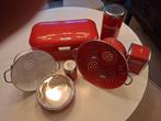 Emaill  broodtrommel/ vergiet etc tomatenrood, Ophalen of Verzenden