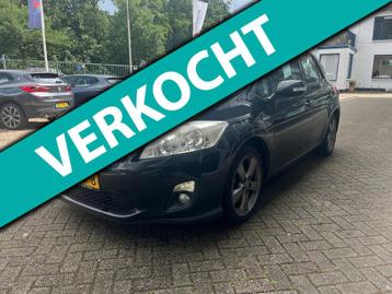 Toyota Auris 1.8 Full Hybrid Executive Export beschikbaar voor biedingen