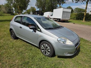 Fiat 2010 Grijs beschikbaar voor biedingen