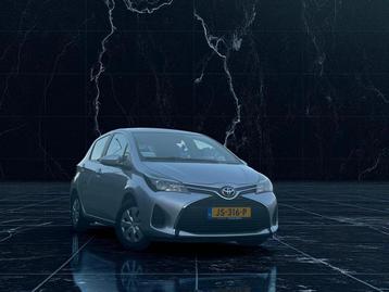 Toyota Yaris 1.0 VVT-i Aspiration Bluetooth| USB | Airco beschikbaar voor biedingen