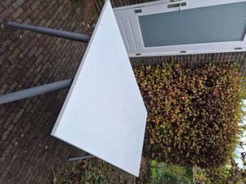 Ikea verstelbaar bureau Galant - afbeelding 2